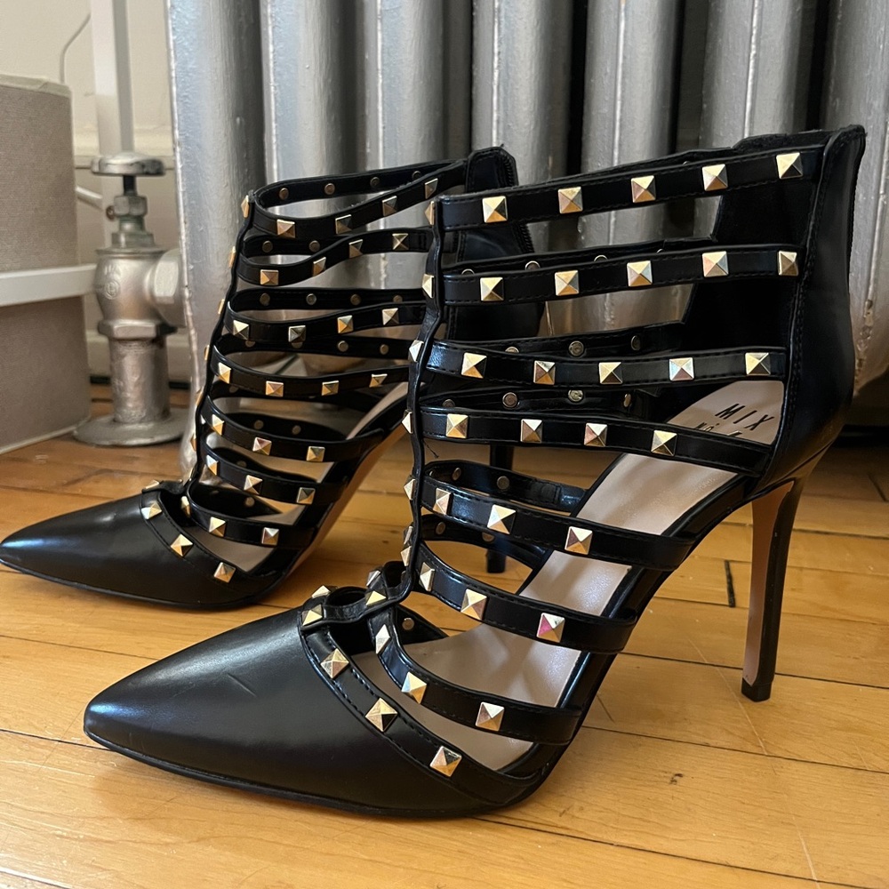 DSW black studded stiletto heels. Never worn, women’s size 10!